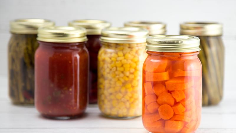 Canned vegetables 